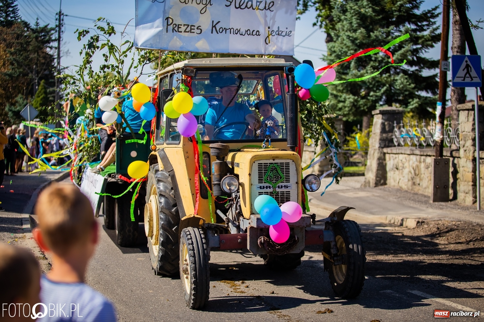 Zdjęcie w galerii na portalu naszraciborz.pl: Korowód jak maraton. Dożynki w Pogrzebieniu [FOTO i WIDEO]  wiadomości z regionu