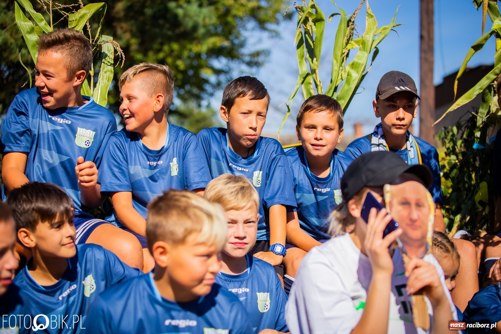 Zdjęcie w galerii na portalu naszraciborz.pl: Korowód jak maraton. Dożynki w Pogrzebieniu [FOTO i WIDEO]  wiadomości z regionu