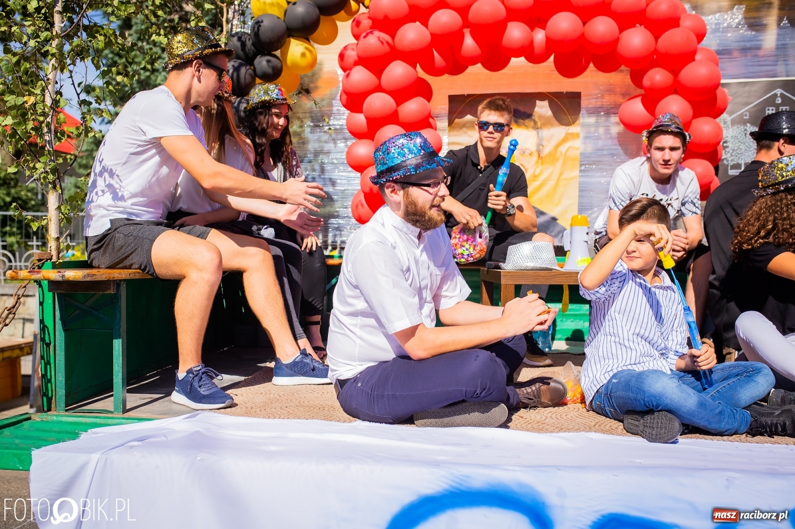 Zdjęcie w galerii na portalu naszraciborz.pl: Korowód jak maraton. Dożynki w Pogrzebieniu [FOTO i WIDEO]  wiadomości z regionu