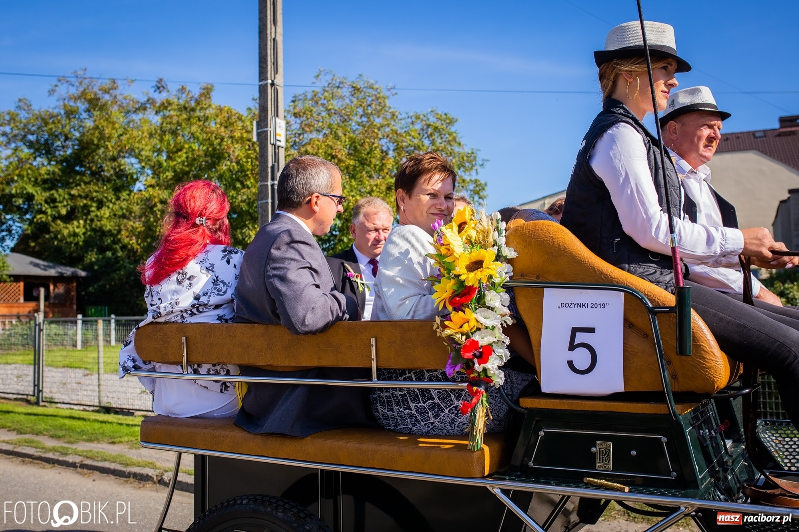 Zdjęcie w galerii na portalu naszraciborz.pl: Korowód jak maraton. Dożynki w Pogrzebieniu [FOTO i WIDEO]  wiadomości z regionu