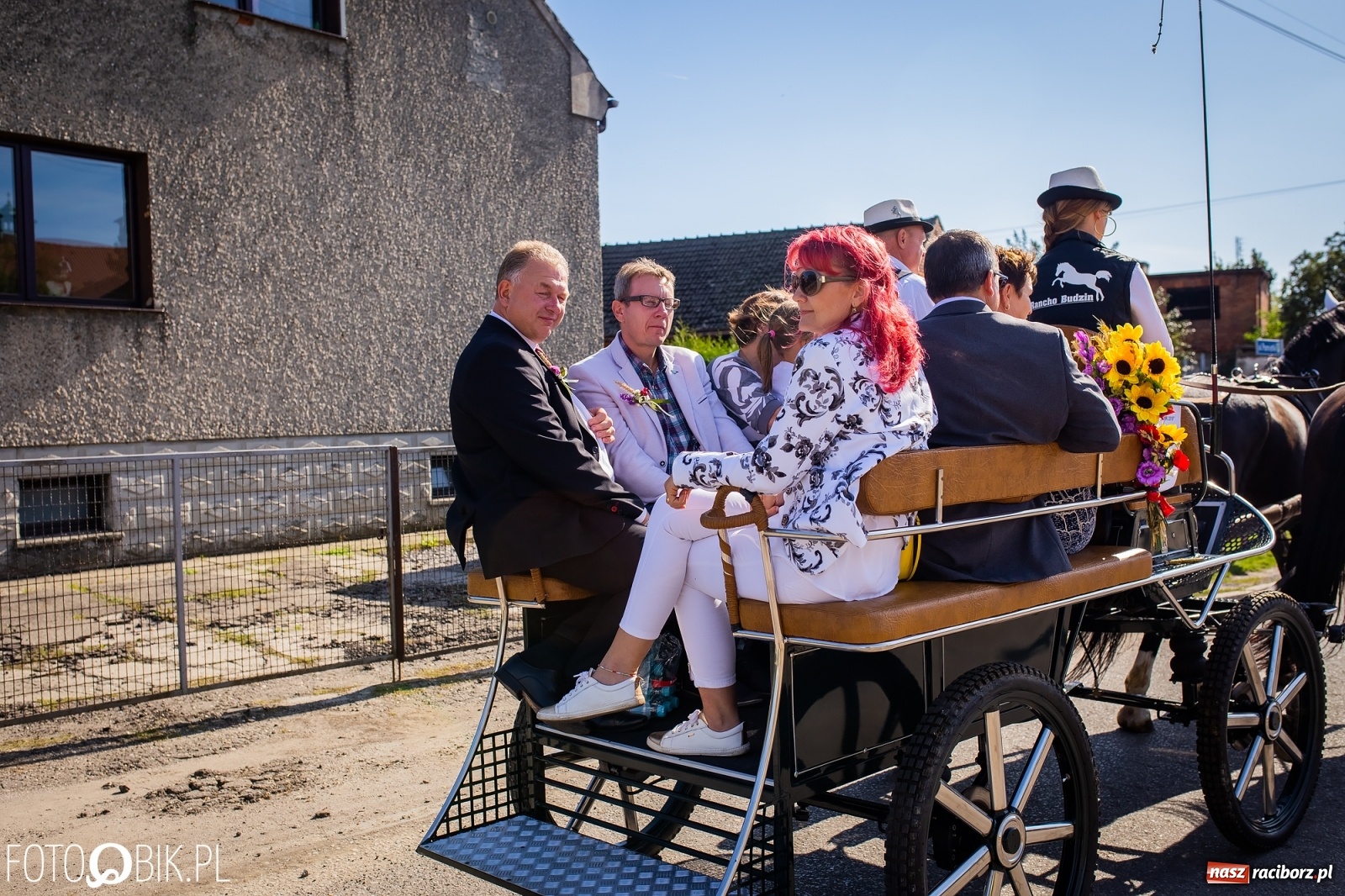 Zdjęcie w galerii na portalu naszraciborz.pl: Korowód jak maraton. Dożynki w Pogrzebieniu [FOTO i WIDEO]  wiadomości z regionu