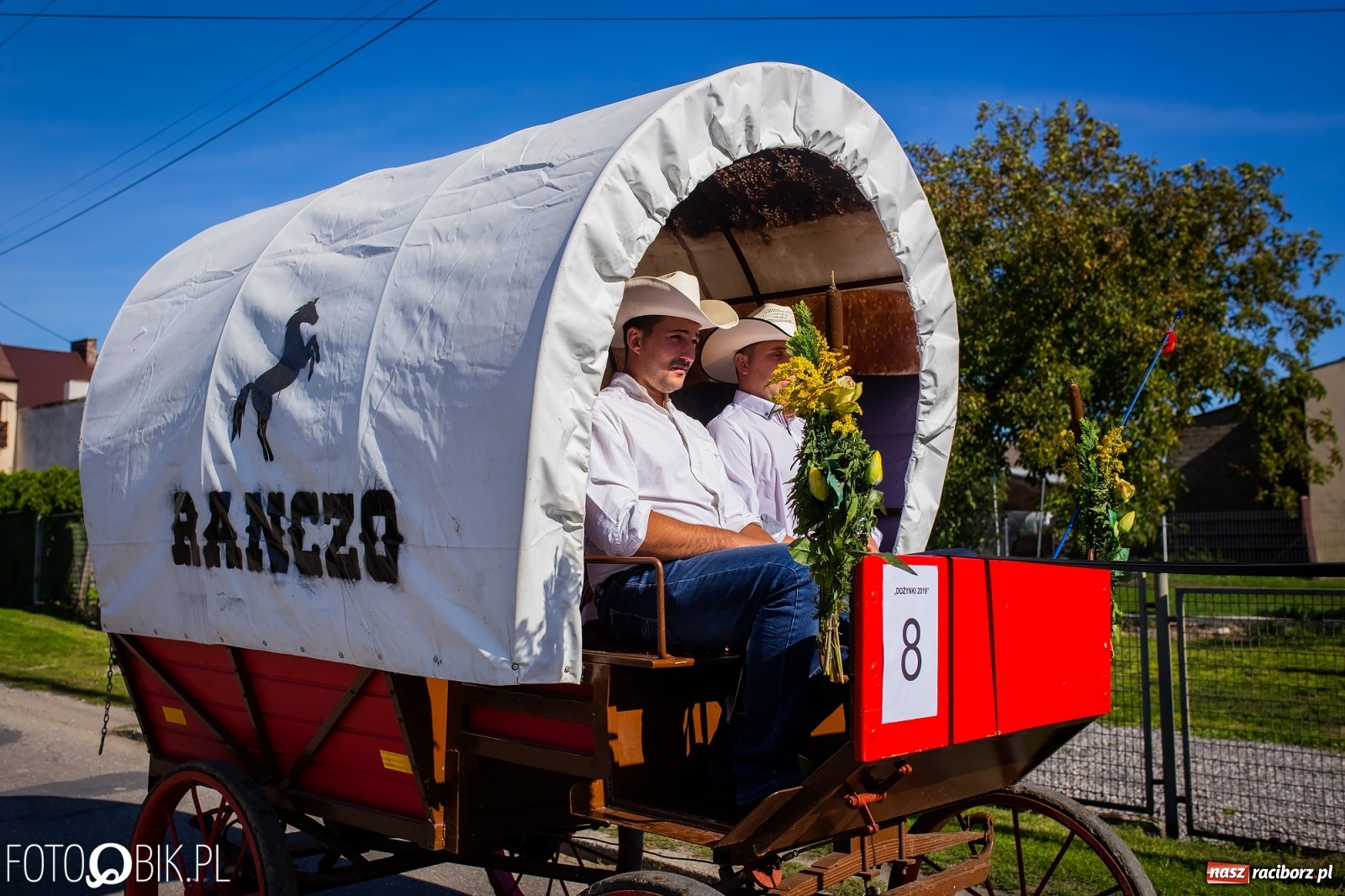 Zdjęcie w galerii na portalu naszraciborz.pl: Korowód jak maraton. Dożynki w Pogrzebieniu [FOTO i WIDEO]  wiadomości z regionu