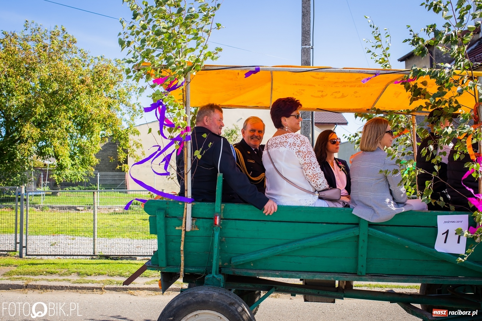 Zdjęcie w galerii na portalu naszraciborz.pl: Korowód jak maraton. Dożynki w Pogrzebieniu [FOTO i WIDEO]  wiadomości z regionu