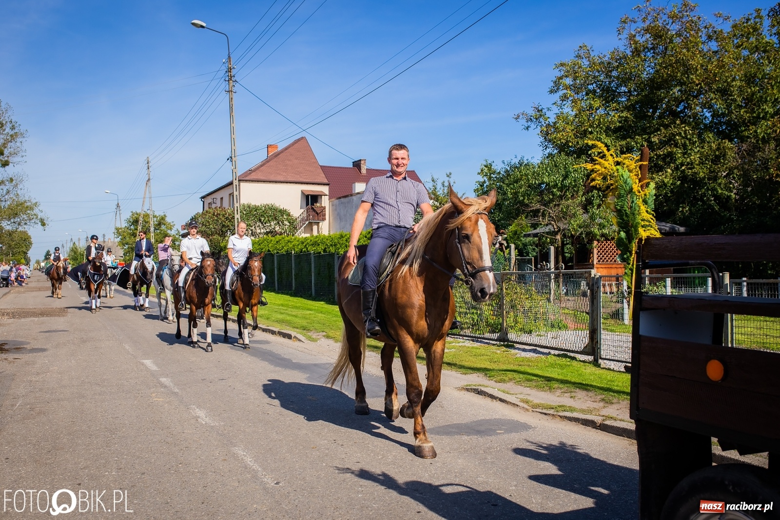 Zdjęcie w galerii na portalu naszraciborz.pl: Korowód jak maraton. Dożynki w Pogrzebieniu [FOTO i WIDEO]  wiadomości z regionu