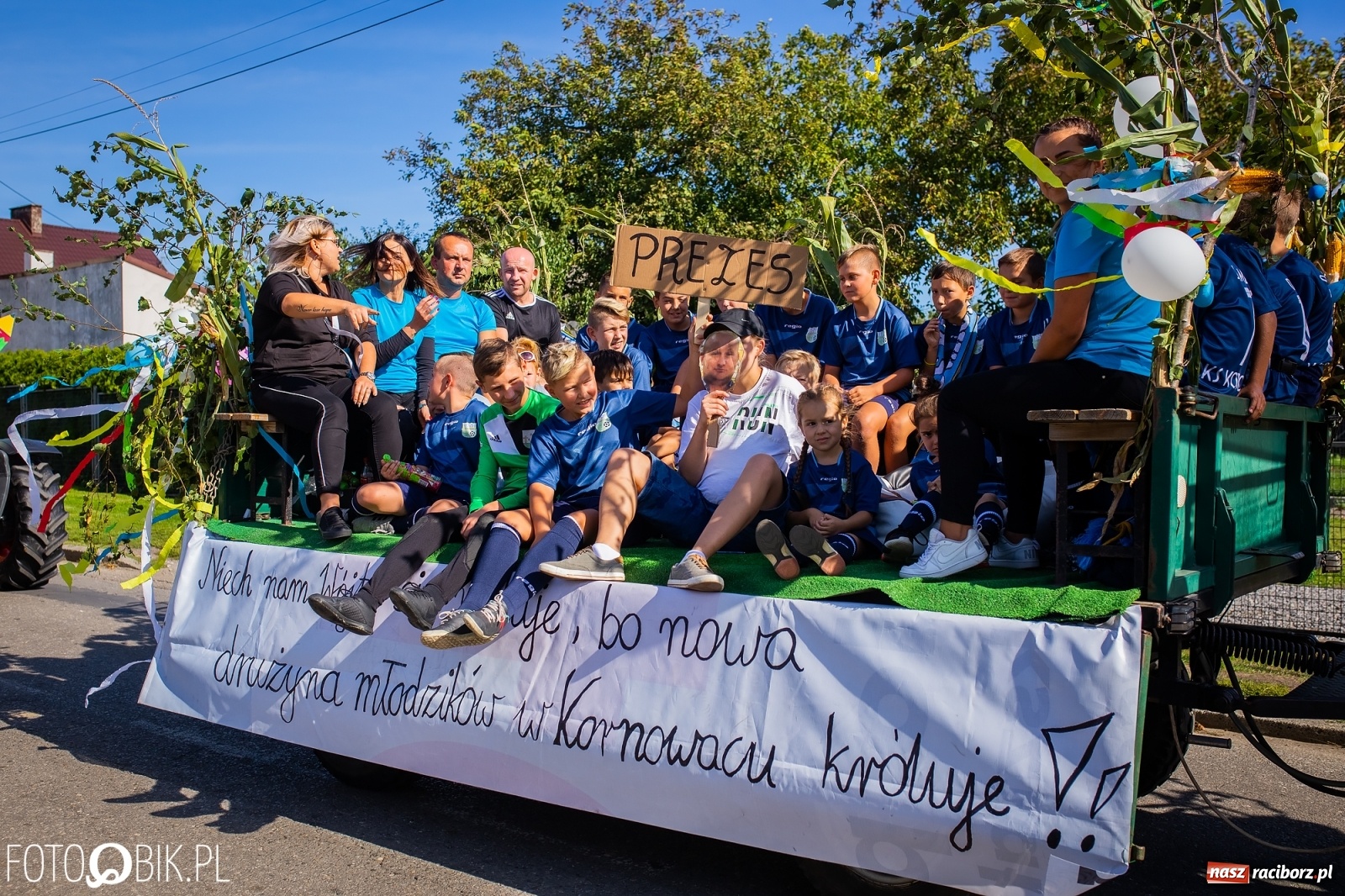 Zdjęcie w galerii na portalu naszraciborz.pl: Korowód jak maraton. Dożynki w Pogrzebieniu [FOTO i WIDEO]  wiadomości z regionu
