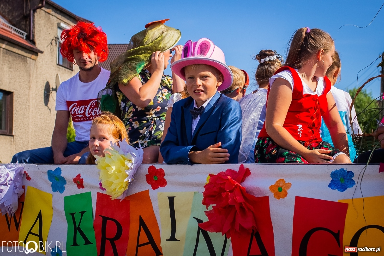 Zdjęcie w galerii na portalu naszraciborz.pl: Korowód jak maraton. Dożynki w Pogrzebieniu [FOTO i WIDEO]  wiadomości z regionu