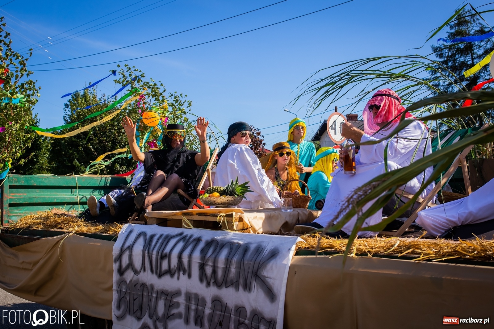 Zdjęcie w galerii na portalu naszraciborz.pl: Korowód jak maraton. Dożynki w Pogrzebieniu [FOTO i WIDEO]  wiadomości z regionu