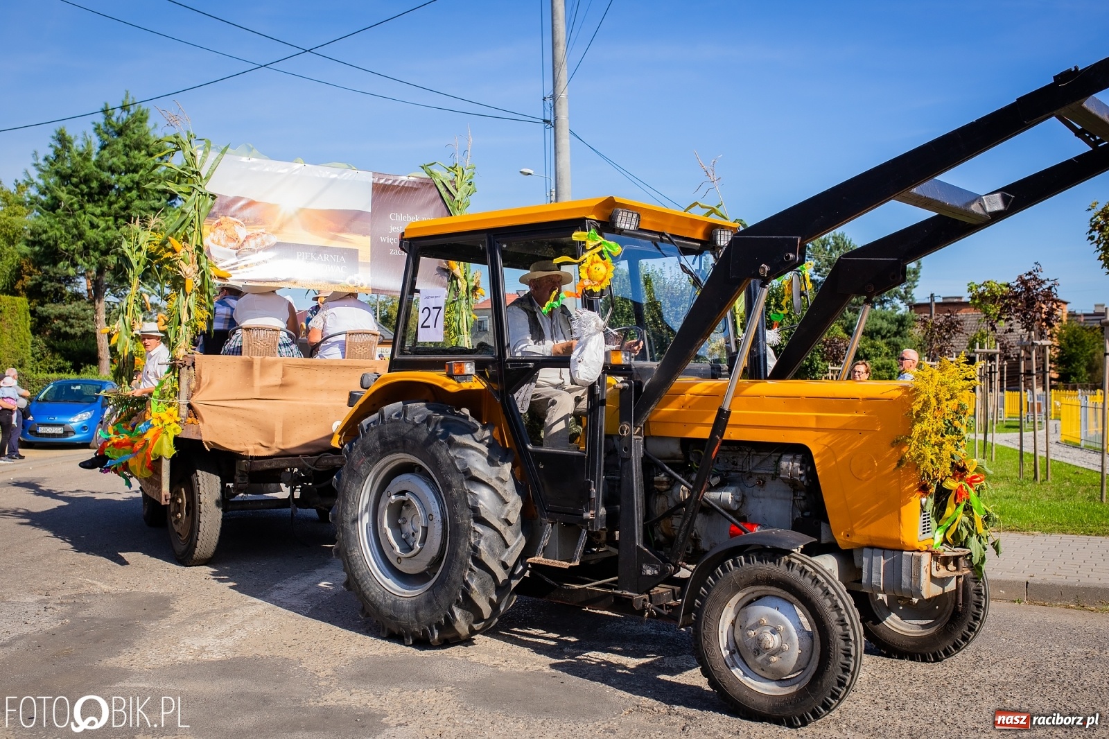 Zdjęcie w galerii na portalu naszraciborz.pl: Korowód jak maraton. Dożynki w Pogrzebieniu [FOTO i WIDEO]  wiadomości z regionu