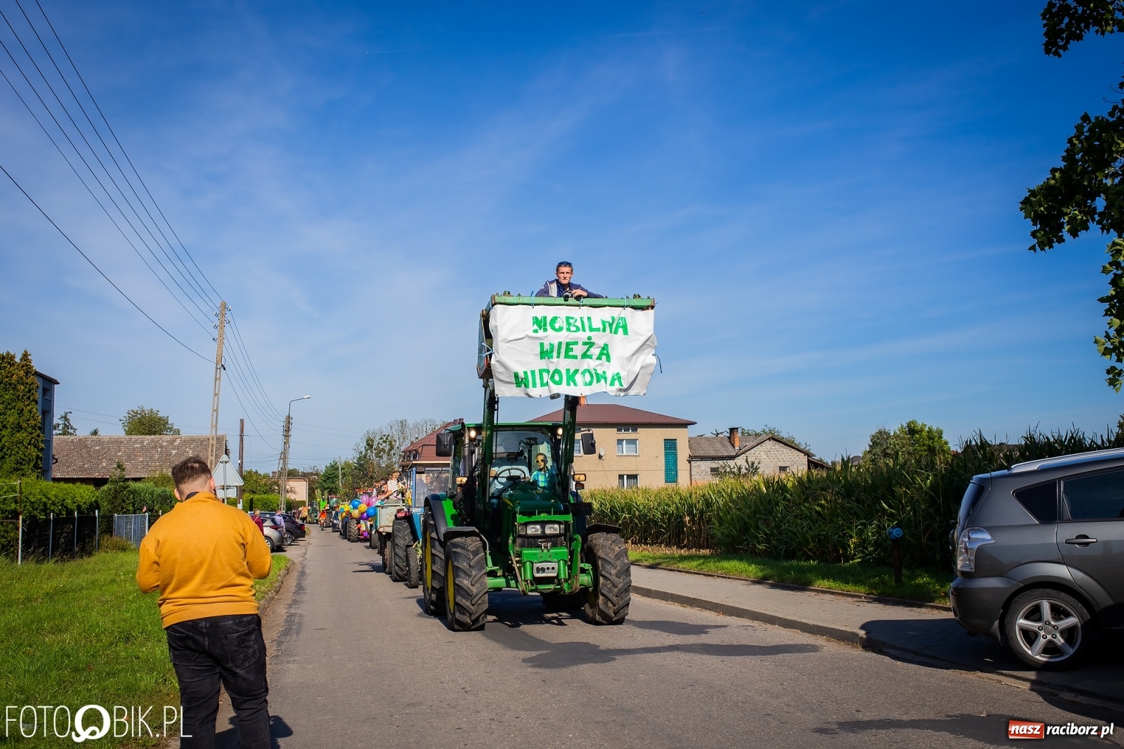 Zdjęcie w galerii na portalu naszraciborz.pl: Korowód jak maraton. Dożynki w Pogrzebieniu [FOTO i WIDEO]  wiadomości z regionu