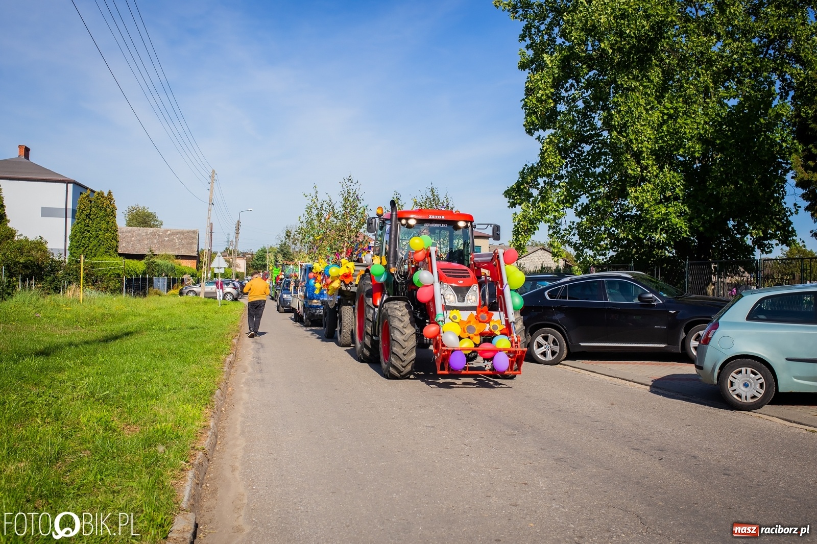 Zdjęcie w galerii na portalu naszraciborz.pl: Korowód jak maraton. Dożynki w Pogrzebieniu [FOTO i WIDEO]  wiadomości z regionu