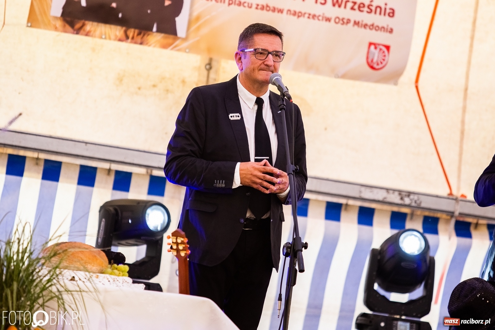 Zdjęcie w galerii na portalu naszraciborz.pl: Występ kabaretu OT.TO na Dożynkach Miejskich wiadomości z regionu