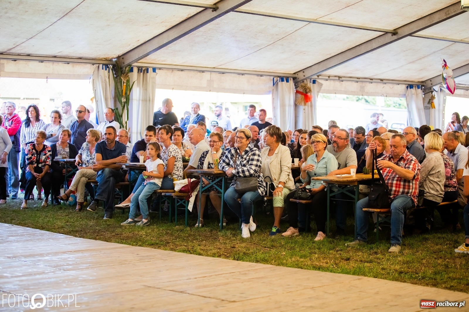 Zdjęcie w galerii na portalu naszraciborz.pl: Występ kabaretu OT.TO na Dożynkach Miejskich wiadomości z regionu