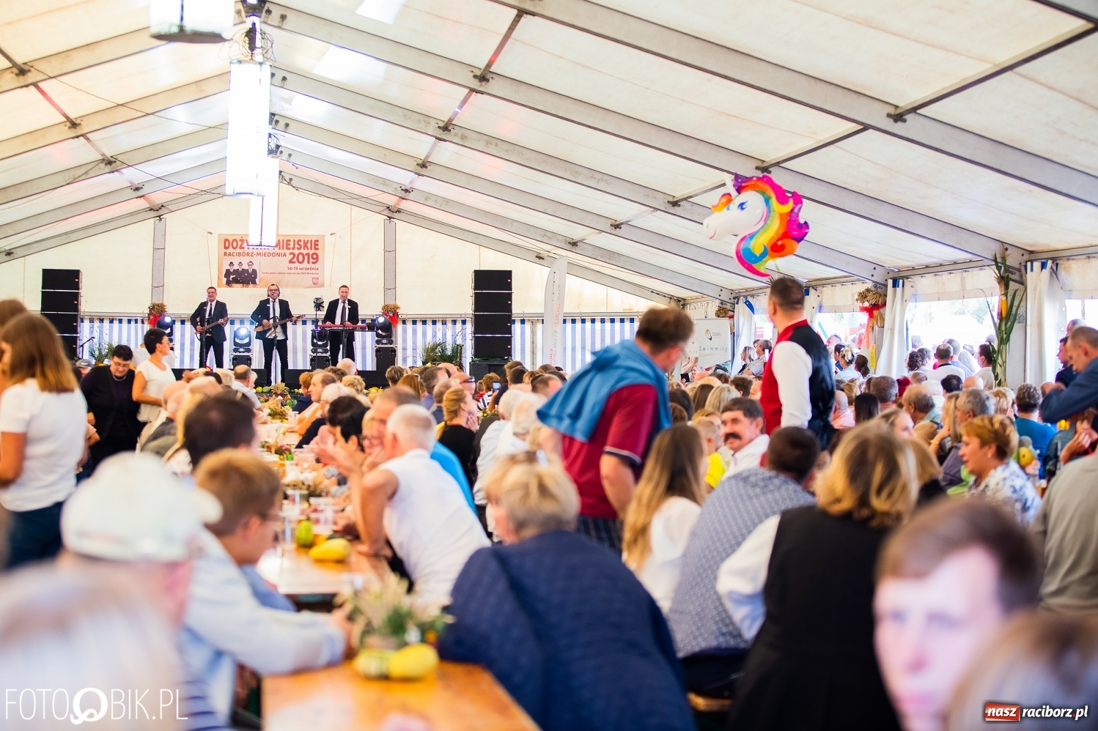 Zdjęcie w galerii na portalu naszraciborz.pl: Występ kabaretu OT.TO na Dożynkach Miejskich wiadomości z regionu