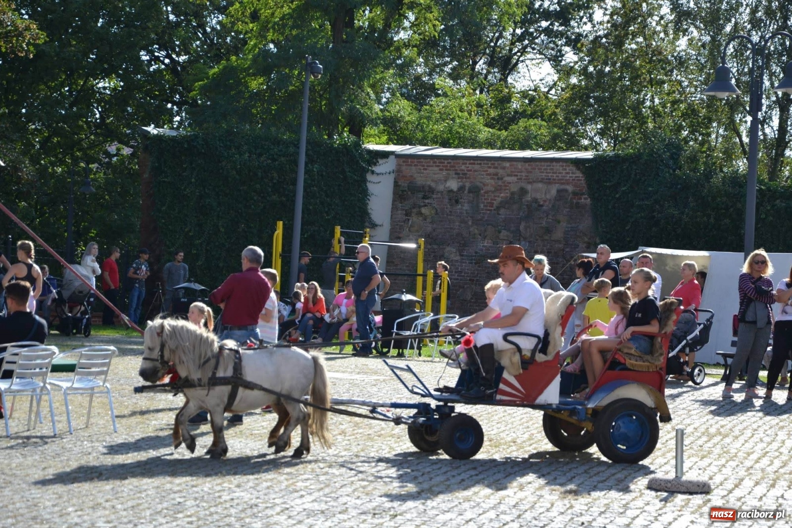 Zdjęcie w galerii na portalu naszraciborz.pl: „Raciborzanin - to brzmi dumnie” - II edycja festiwalu za nami [FOTO] wiadomości z regionu
