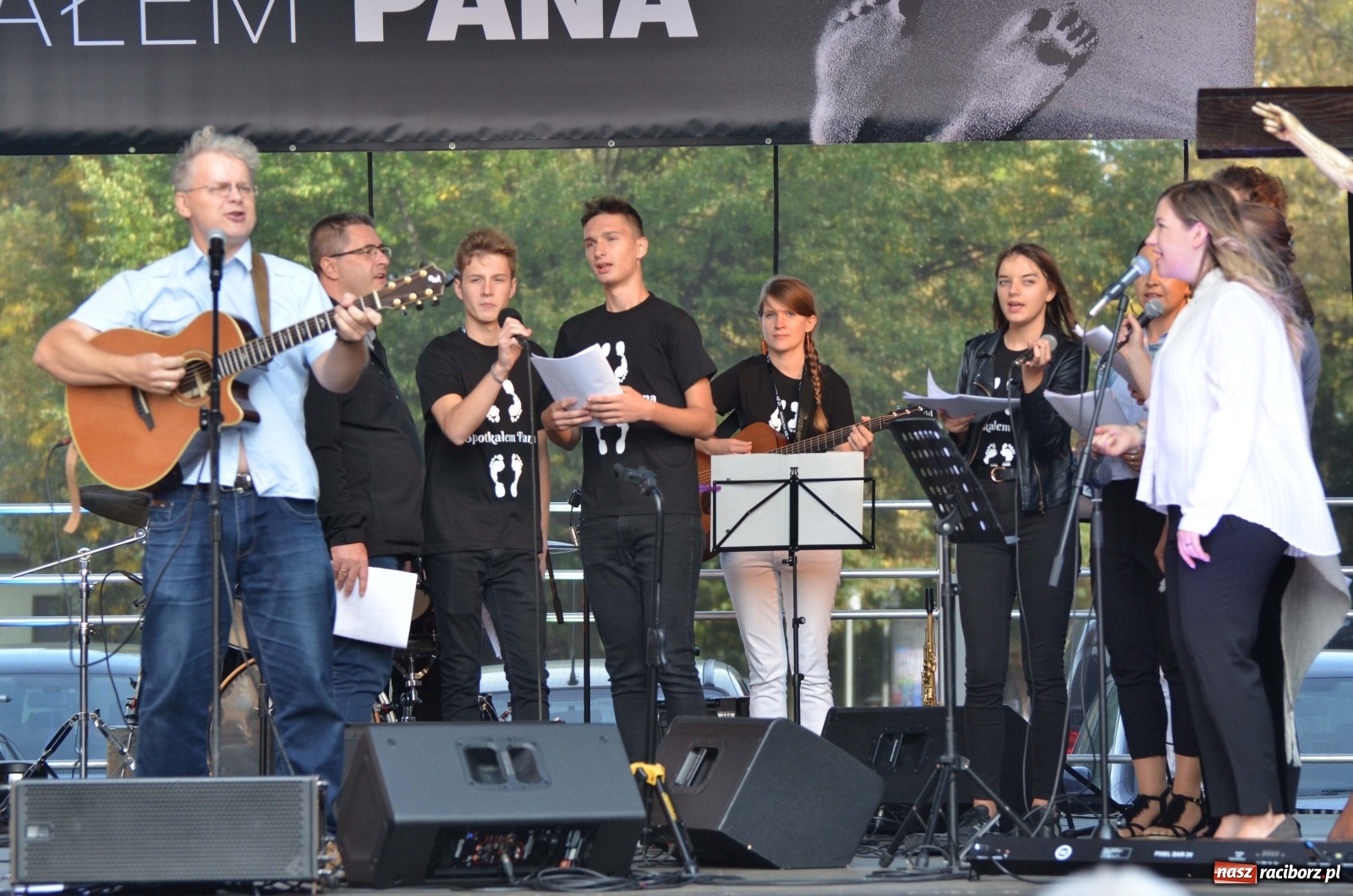 Zdjęcie w galerii na portalu naszraciborz.pl: Spotkałem Pana. Racibórz zabrzmiał muzyką chrześcijańską [FOTO i WIDEO] wiadomości z regionu