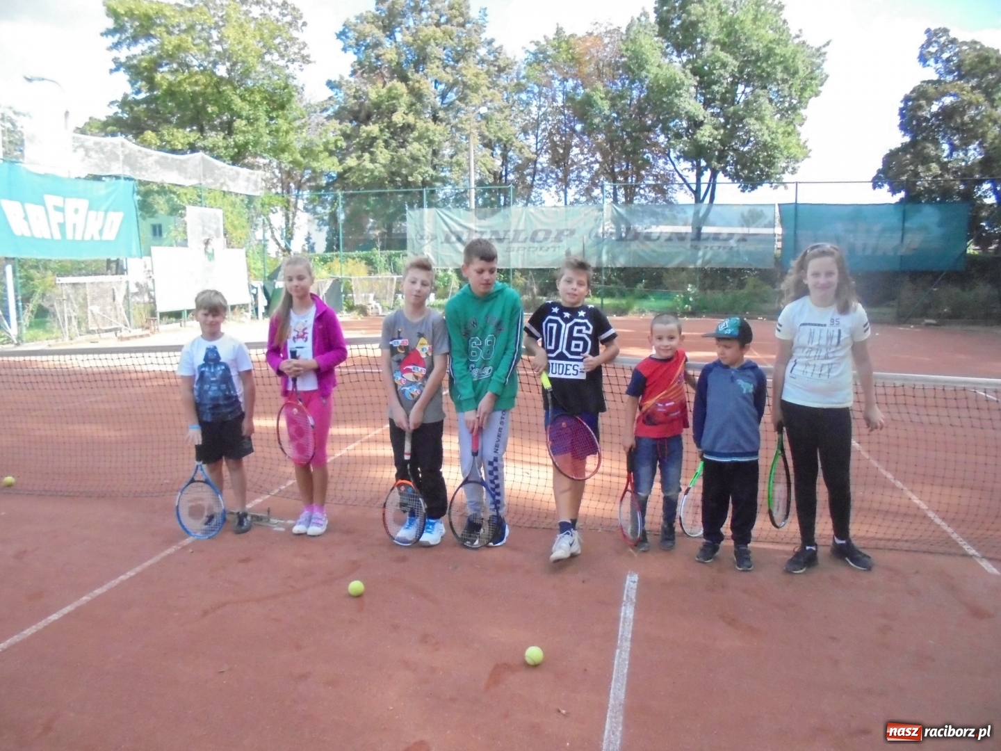 Zdjęcie w galerii na portalu naszraciborz.pl: Tenisowe zmagania o Puchar Starosty na korcie Rafako wiadomości z regionu