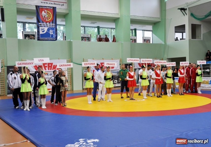 Zdjęcie w galerii na portalu naszraciborz.pl: USA kontra Rosja - pojedynek gigantów wiadomości z regionu