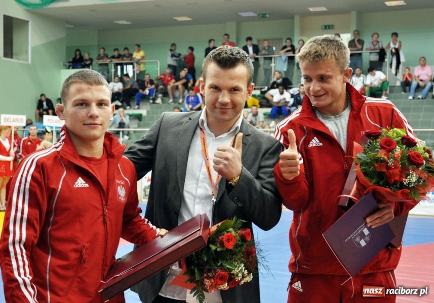 Zdjęcie w galerii na portalu naszraciborz.pl: USA kontra Rosja - pojedynek gigantów wiadomości z regionu