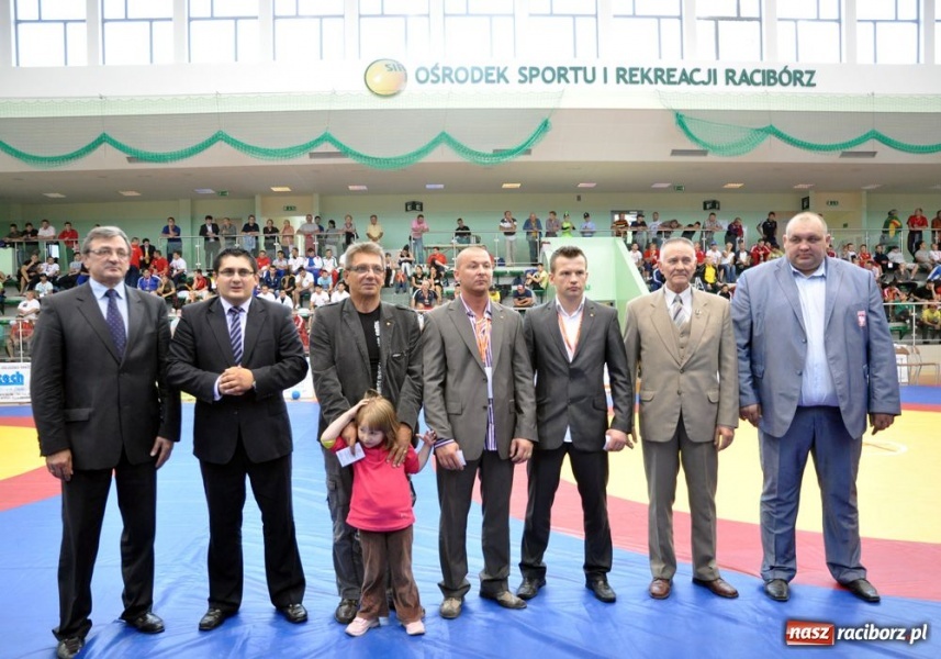 Zdjęcie w galerii na portalu naszraciborz.pl: USA kontra Rosja - pojedynek gigantów wiadomości z regionu