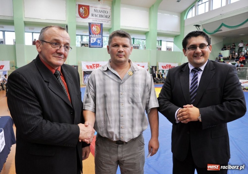 Zdjęcie w galerii na portalu naszraciborz.pl: USA kontra Rosja - pojedynek gigantów wiadomości z regionu