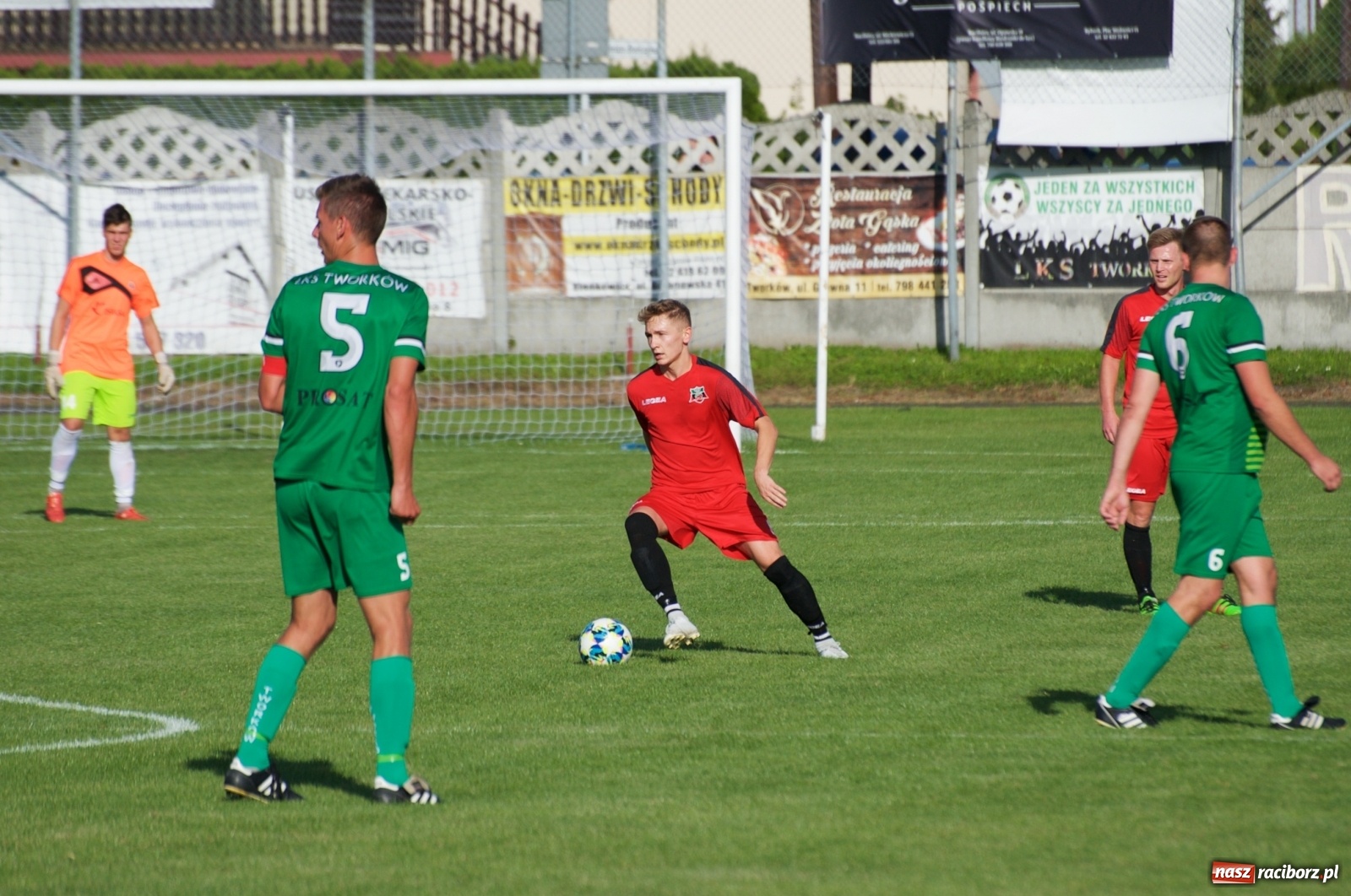 Zdjęcie w galerii na portalu naszraciborz.pl: Granica pokonana. Druga wygrana Tworkowa [FOTO] wiadomości z regionu