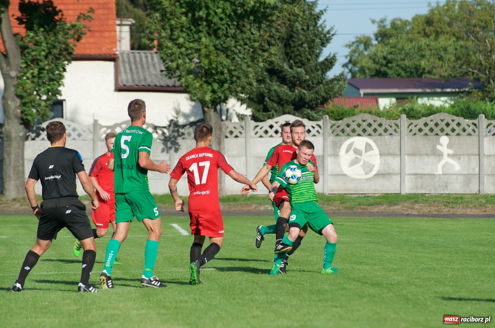 Zdjęcie w galerii na portalu naszraciborz.pl: Granica pokonana. Druga wygrana Tworkowa [FOTO] wiadomości z regionu
