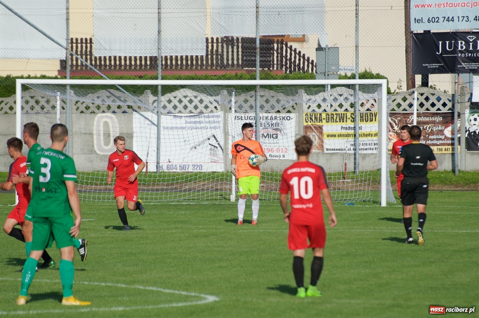 Zdjęcie w galerii na portalu naszraciborz.pl: Granica pokonana. Druga wygrana Tworkowa [FOTO] wiadomości z regionu