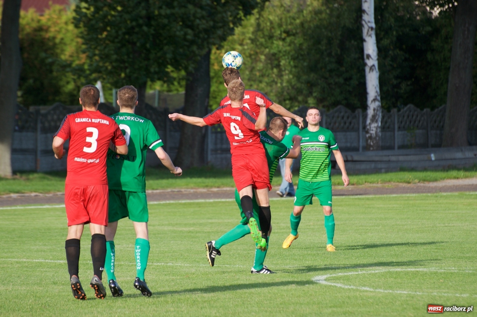 Zdjęcie w galerii na portalu naszraciborz.pl: Granica pokonana. Druga wygrana Tworkowa [FOTO] wiadomości z regionu