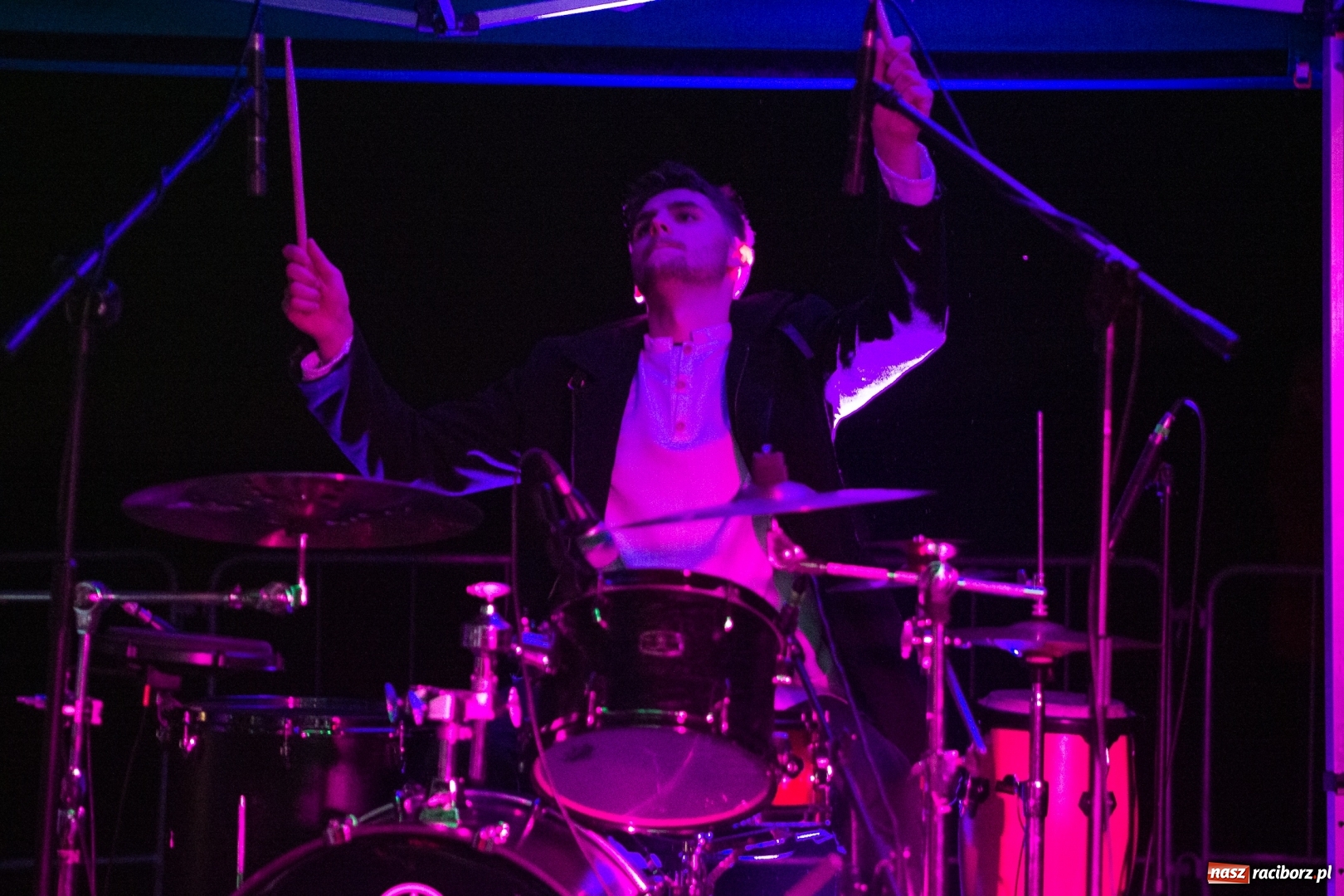 Zdjęcie w galerii na portalu naszraciborz.pl: Spektakl Zaklęty łabędź na jeziorze w Hlučínie [FOTO] wiadomości z regionu