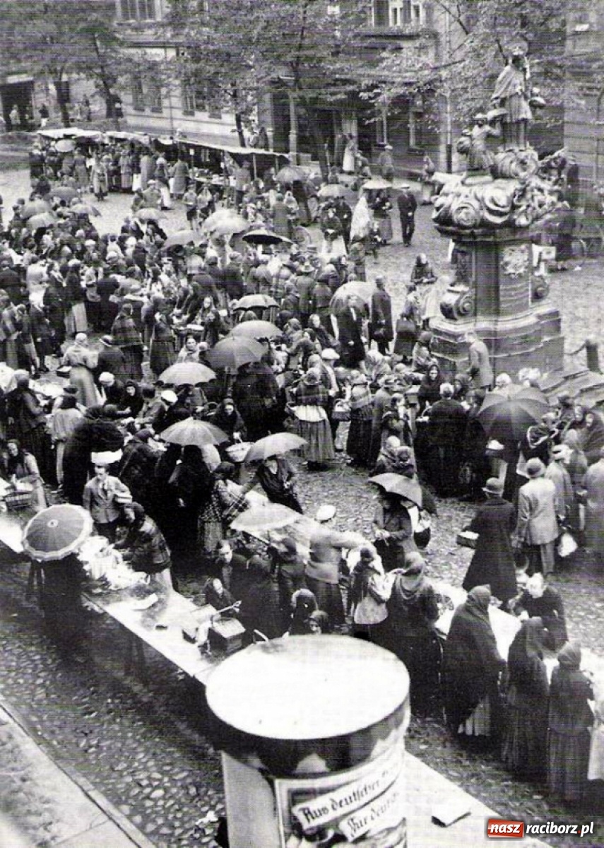 Zdjęcie w galerii na portalu naszraciborz.pl: Kartka z kalendarza. Gdzie pierwotnie stała ta figura?  wiadomości z regionu