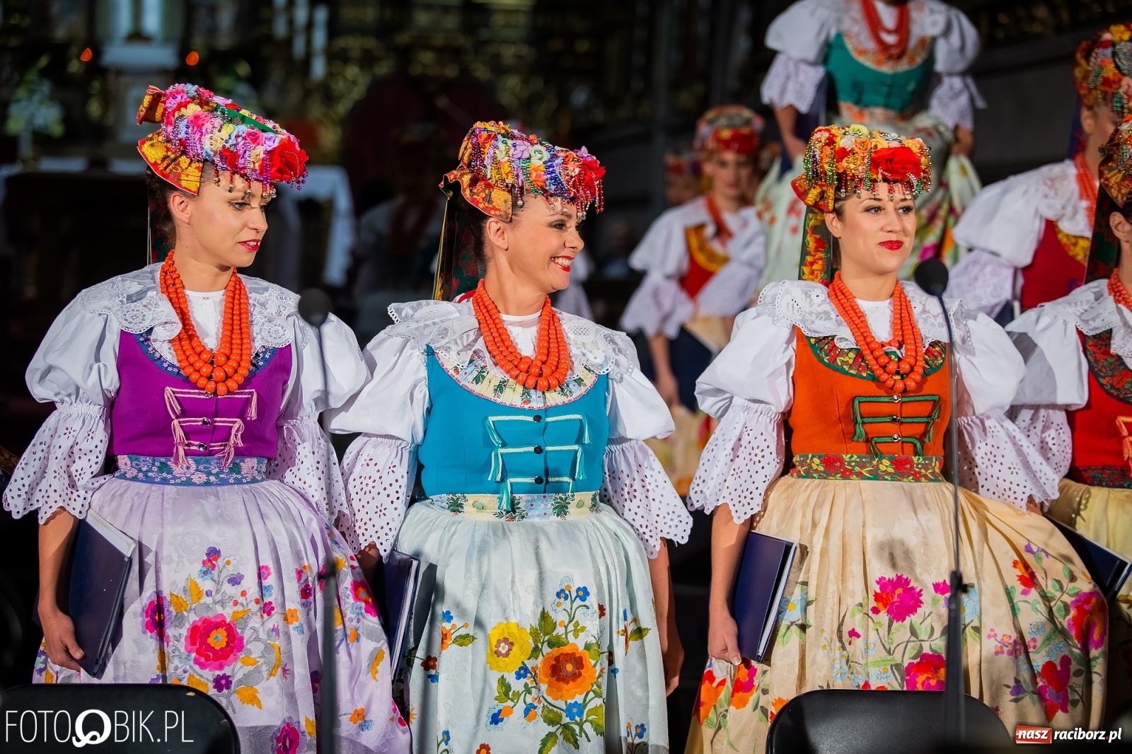 Zdjęcie w galerii na portalu naszraciborz.pl: Zespół Śląsk wystąpił w kościele farnym [FOTO i WIDEO] wiadomości z regionu