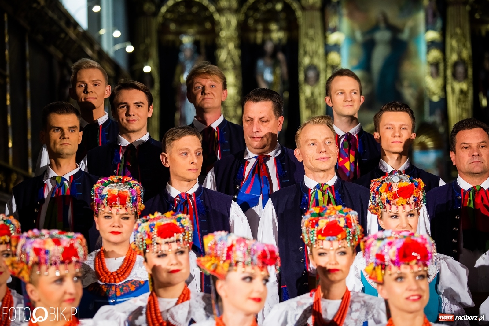 Zdjęcie w galerii na portalu naszraciborz.pl: Zespół Śląsk wystąpił w kościele farnym [FOTO i WIDEO] wiadomości z regionu