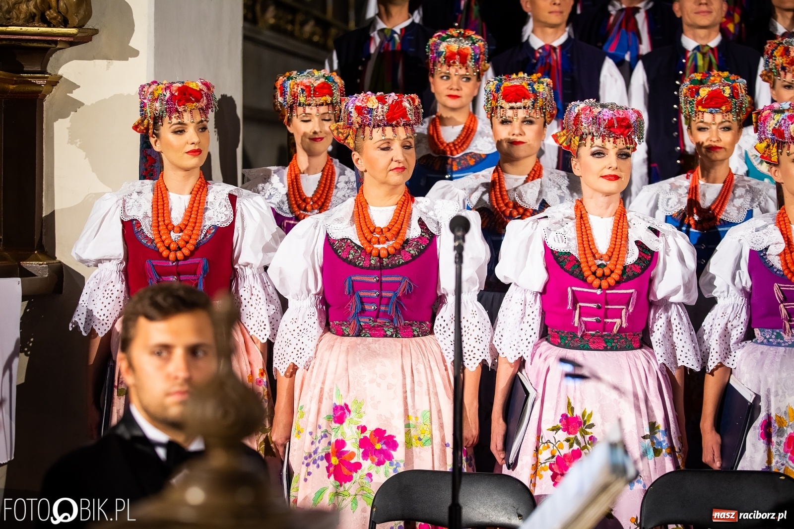 Zdjęcie w galerii na portalu naszraciborz.pl: Zespół Śląsk wystąpił w kościele farnym [FOTO i WIDEO] wiadomości z regionu