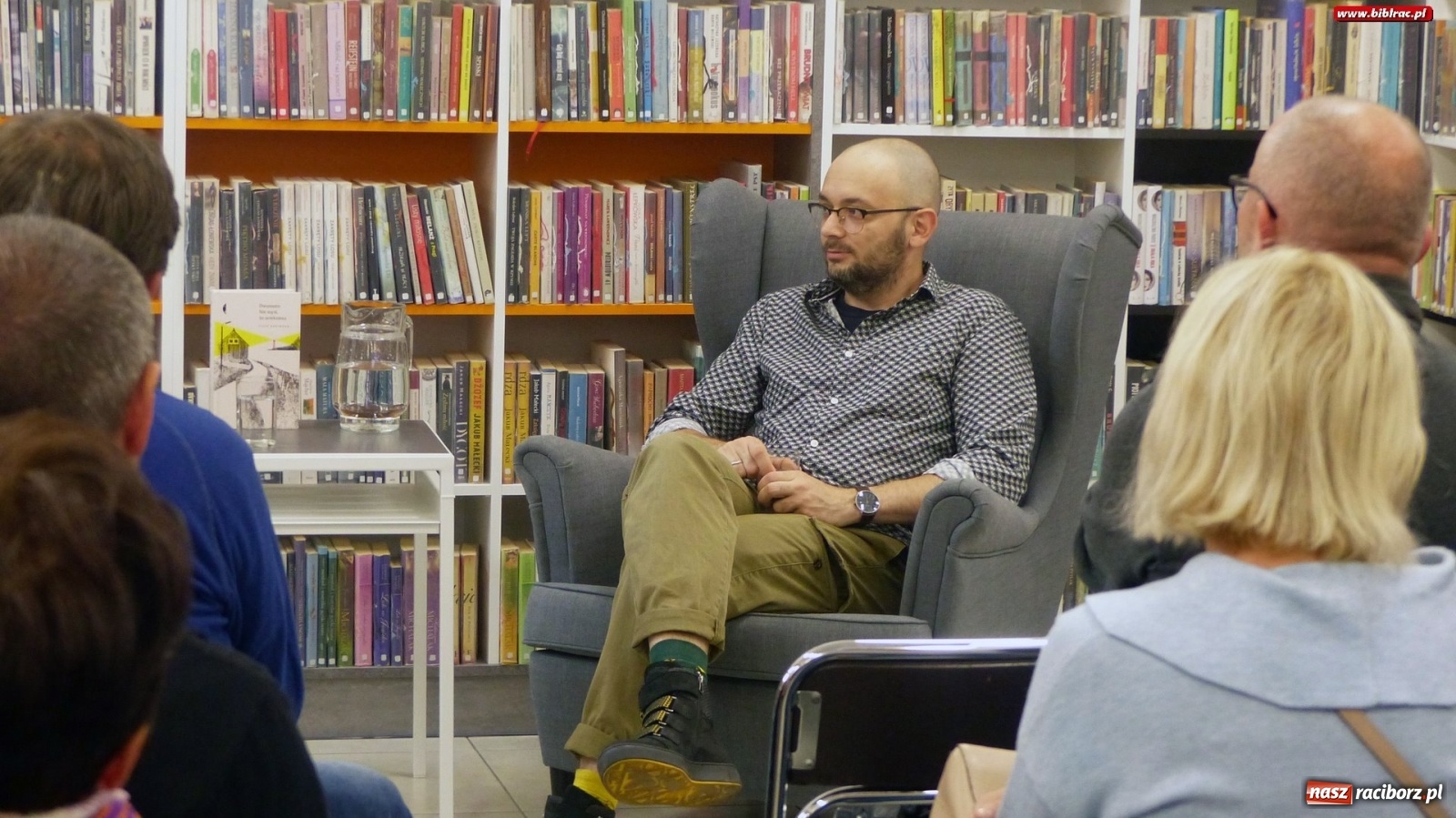 Zdjęcie w galerii na portalu naszraciborz.pl: Literacka jesień z Księgarnią SOWA: Filip Springer  wiadomości z regionu
