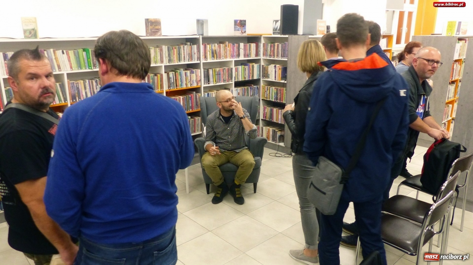 Zdjęcie w galerii na portalu naszraciborz.pl: Literacka jesień z Księgarnią SOWA: Filip Springer  wiadomości z regionu