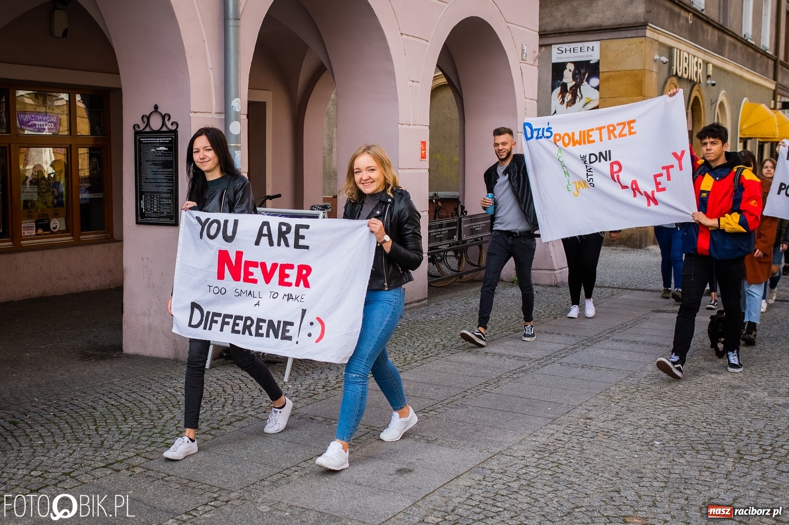 Zdjęcie w galerii na portalu naszraciborz.pl: Najpierw natura, potem matura. Ekonomik w globalnej akcji wiadomości z regionu