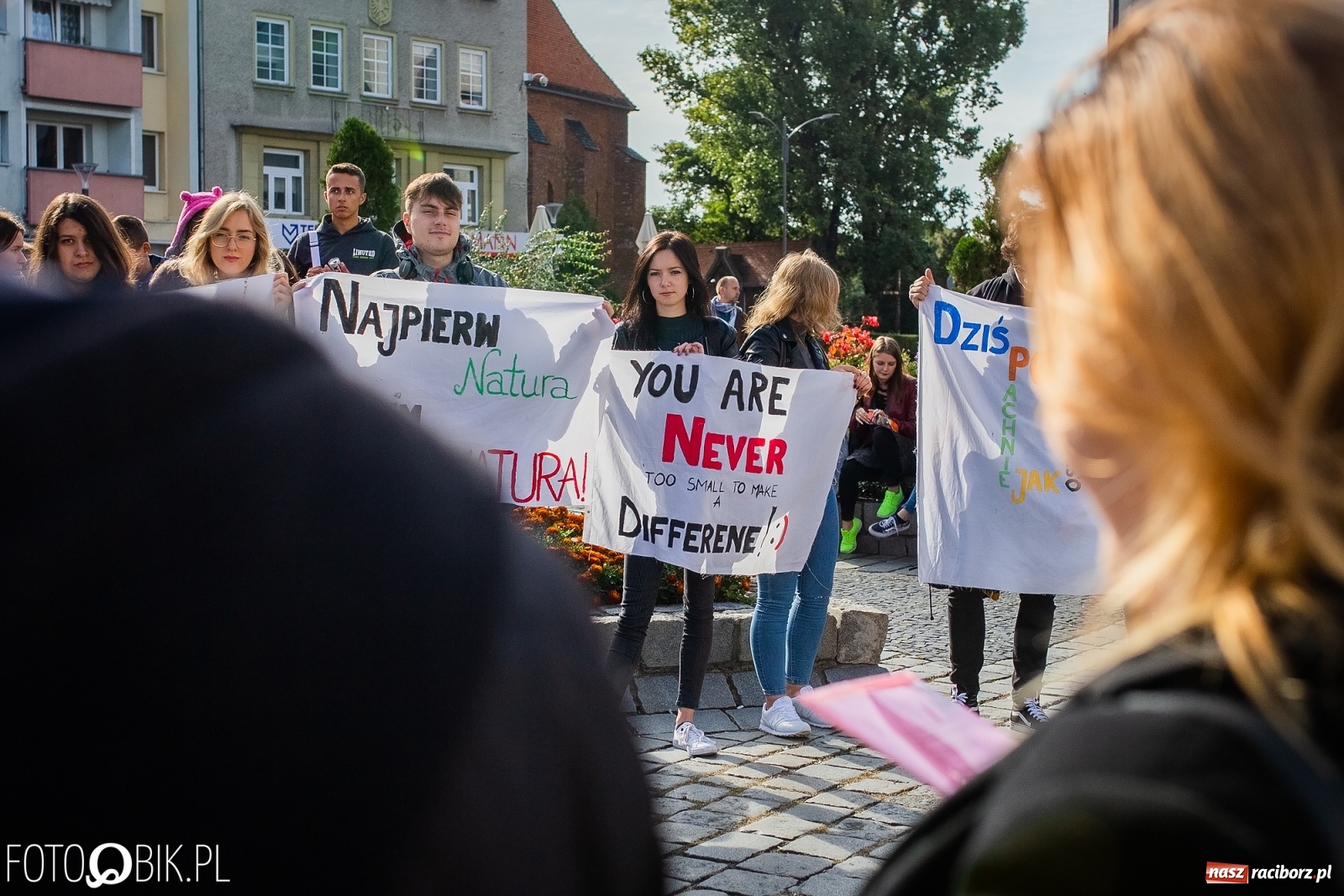 Zdjęcie w galerii na portalu naszraciborz.pl: Najpierw natura, potem matura. Ekonomik w globalnej akcji wiadomości z regionu