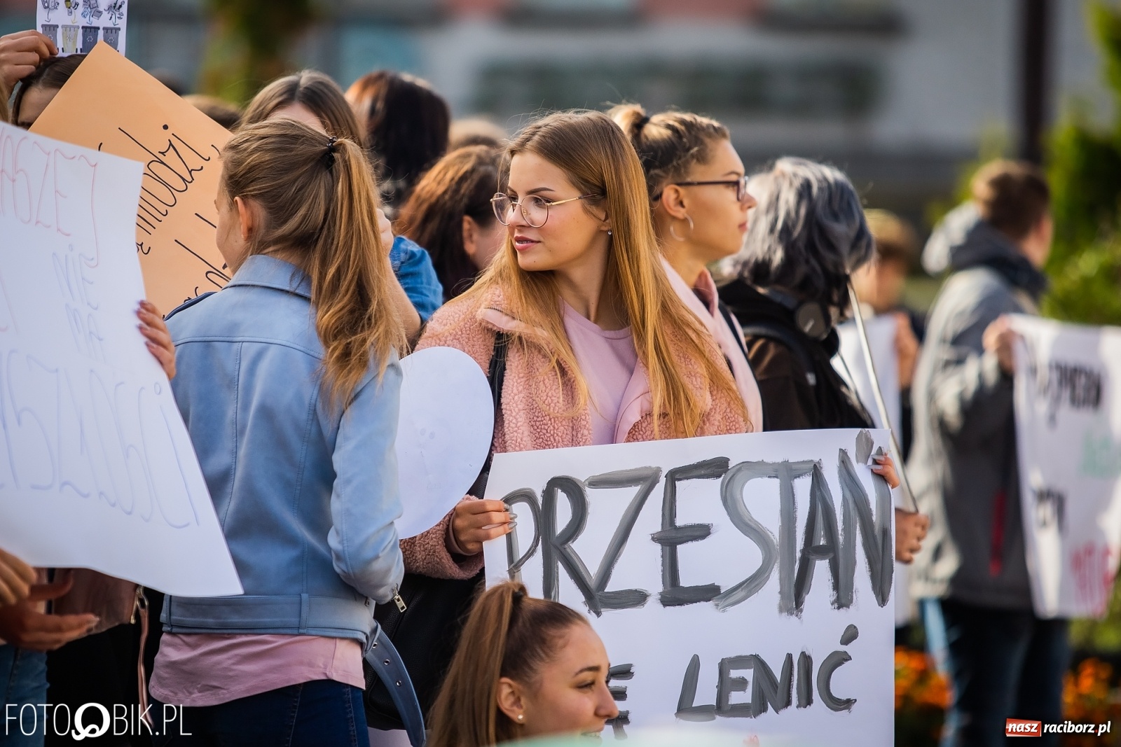 Zdjęcie w galerii na portalu naszraciborz.pl: Najpierw natura, potem matura. Ekonomik w globalnej akcji wiadomości z regionu