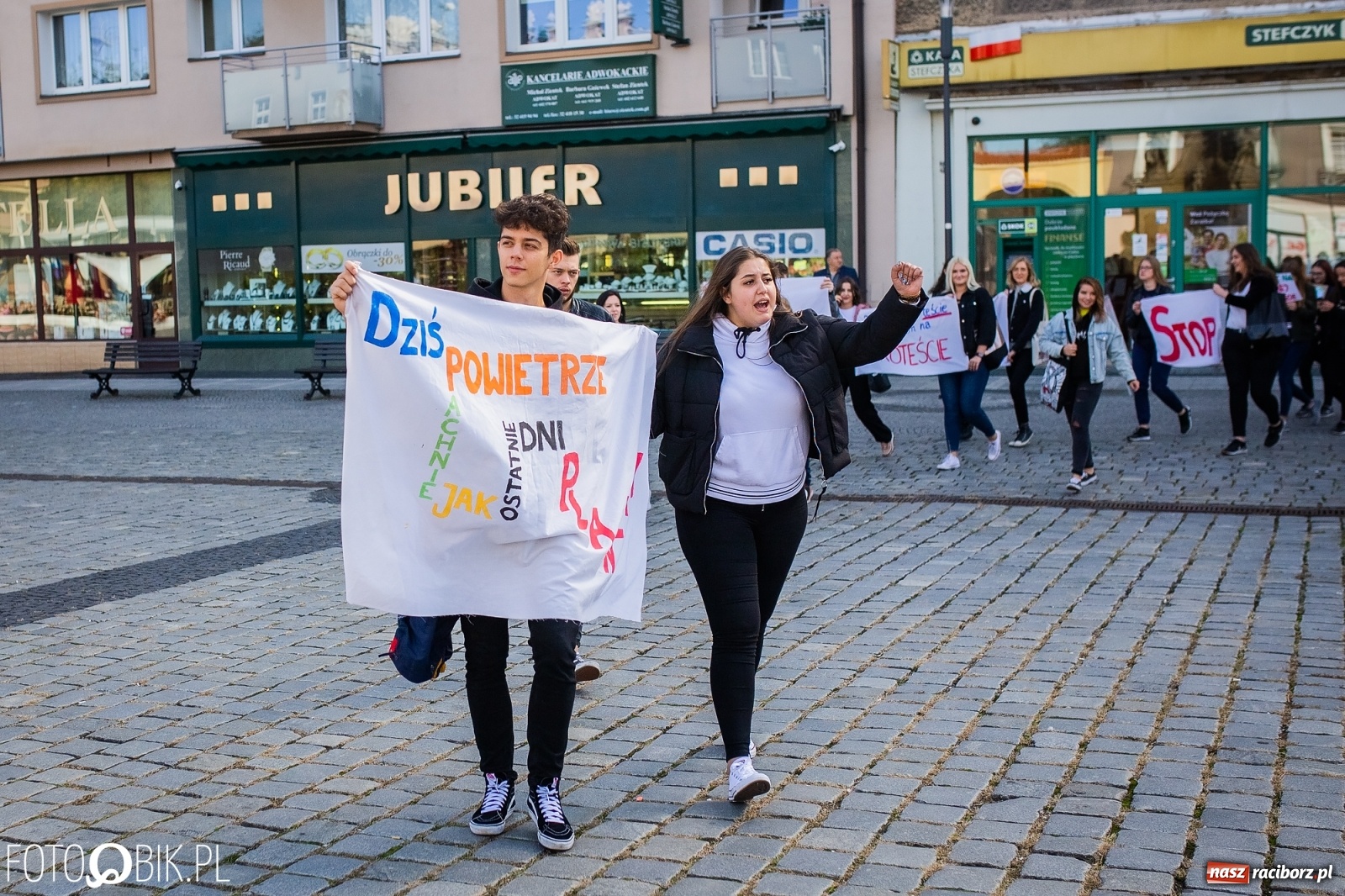 Zdjęcie w galerii na portalu naszraciborz.pl: Najpierw natura, potem matura. Ekonomik w globalnej akcji wiadomości z regionu