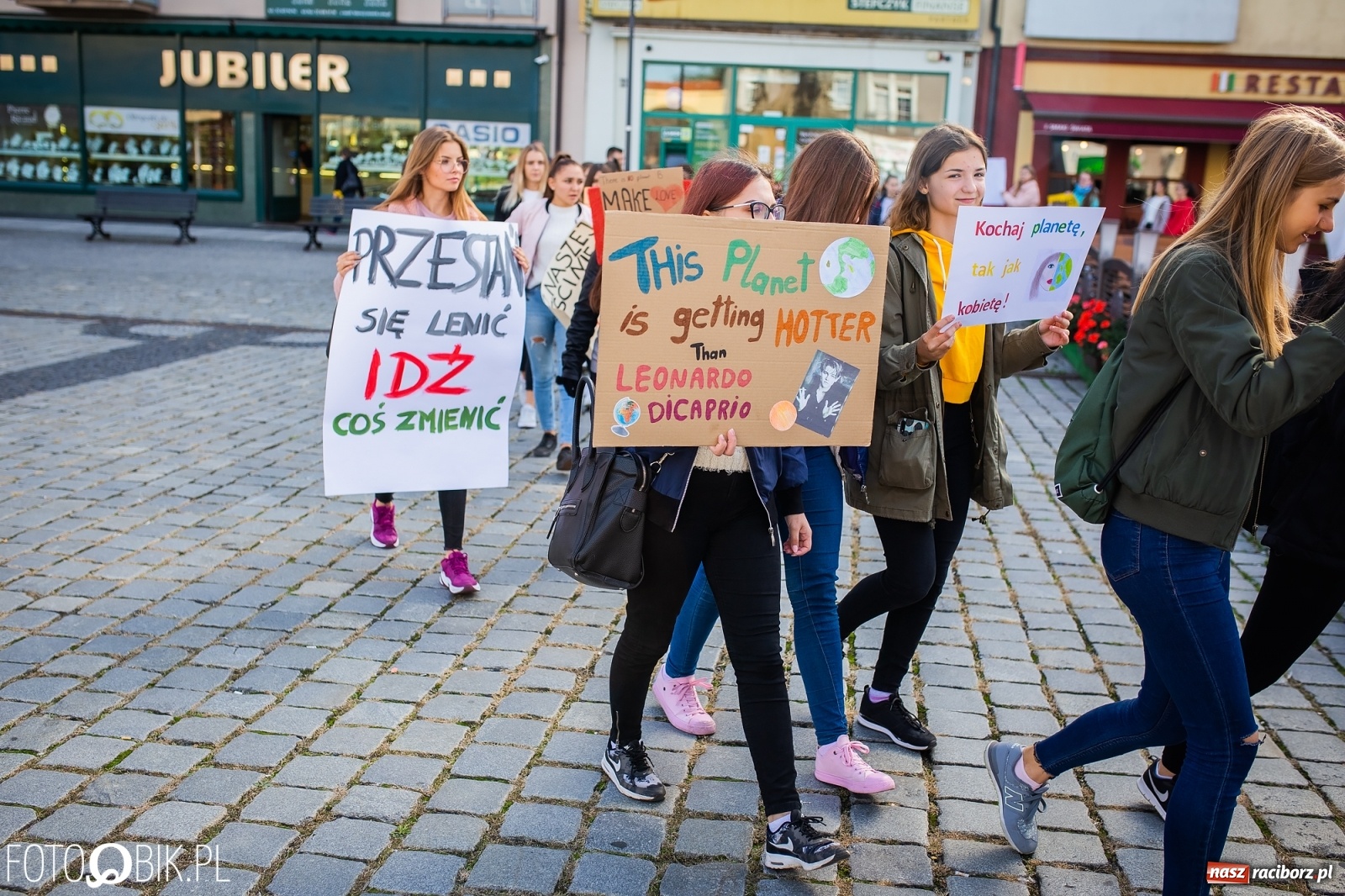 Zdjęcie w galerii na portalu naszraciborz.pl: Najpierw natura, potem matura. Ekonomik w globalnej akcji wiadomości z regionu