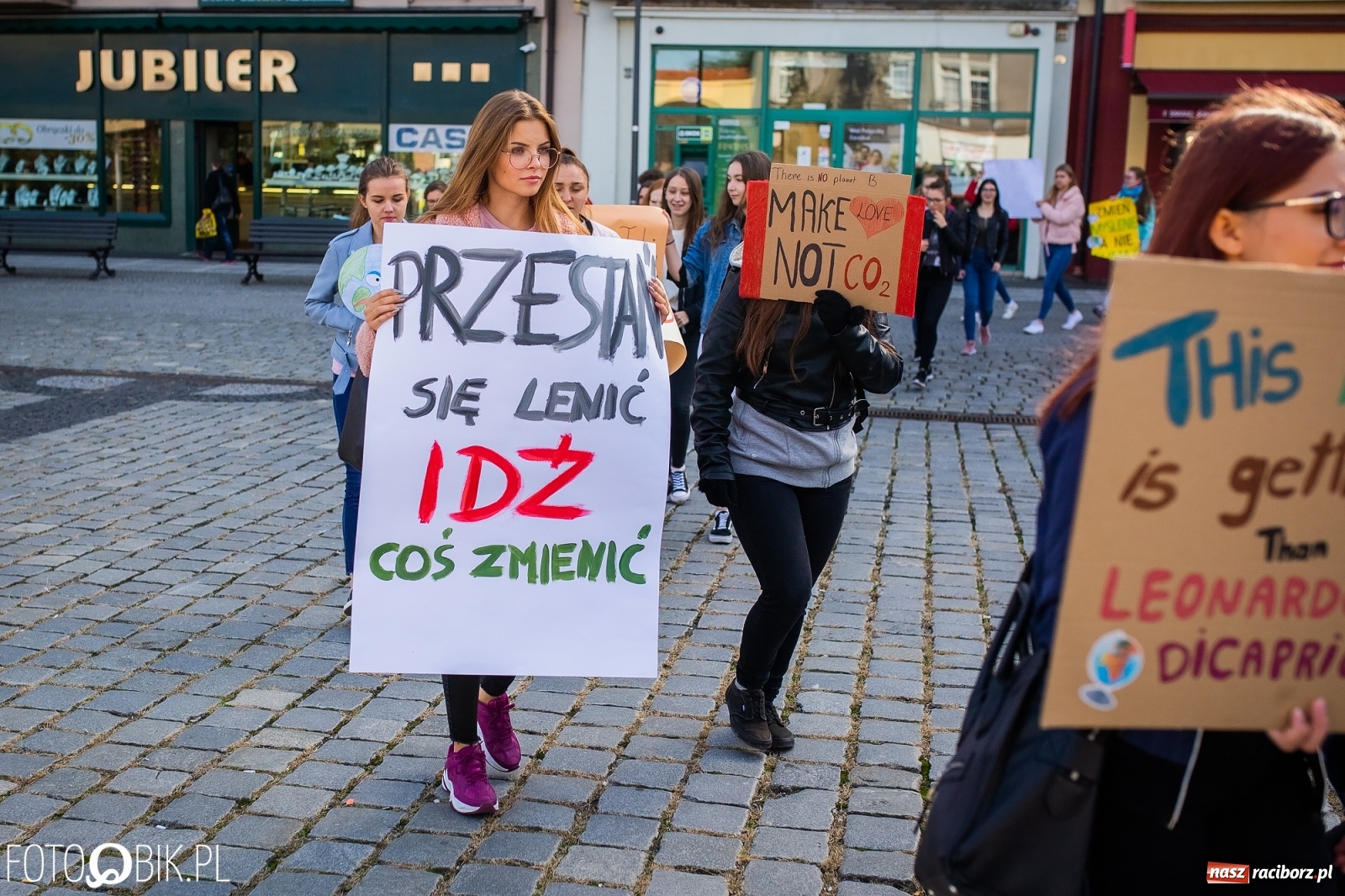 Zdjęcie w galerii na portalu naszraciborz.pl: Najpierw natura, potem matura. Ekonomik w globalnej akcji wiadomości z regionu