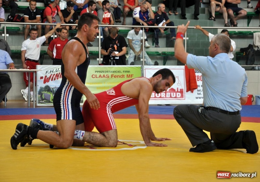 Zdjęcie w galerii na portalu naszraciborz.pl: Pytlasiński zakończony. Mamy złoto wiadomości z regionu