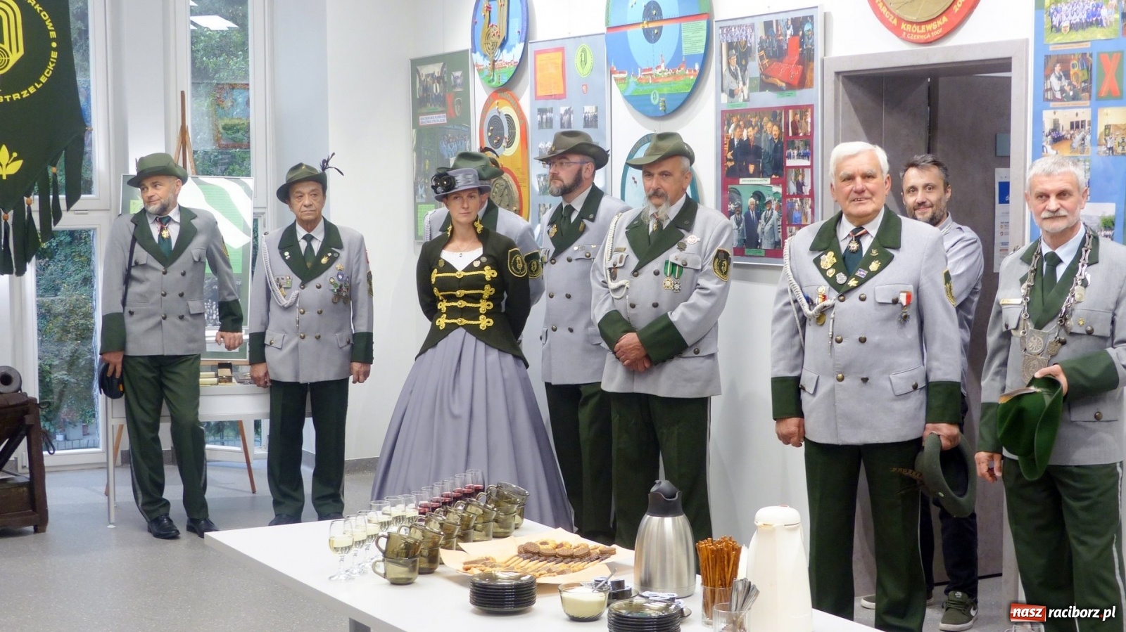 Zdjęcie w galerii na portalu naszraciborz.pl: Tradycja Raciborskiego Kurkowego Bractwa Strzeleckiego wciąż żywa [FOTO] wiadomości z regionu