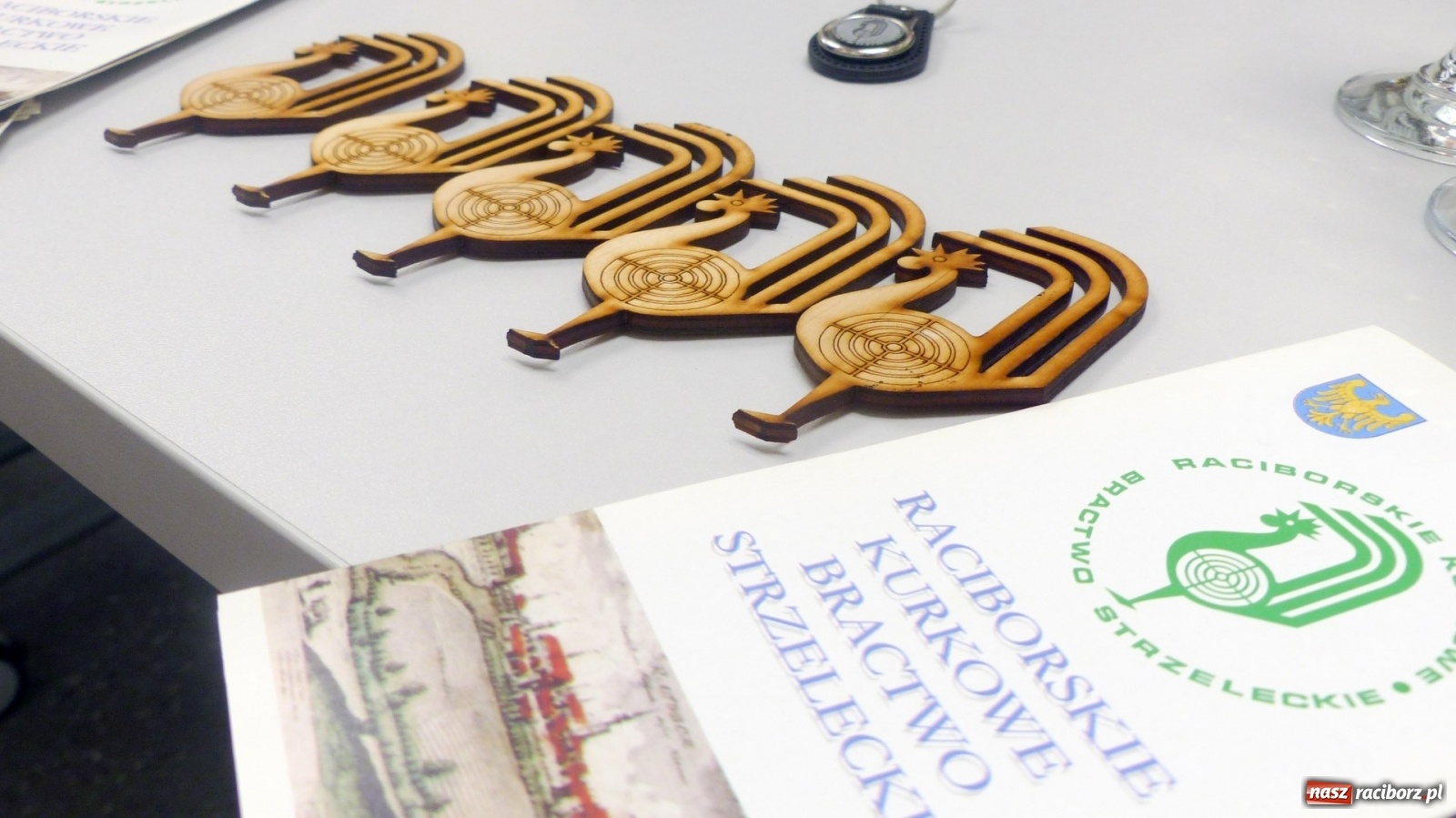 Zdjęcie w galerii na portalu naszraciborz.pl: Tradycja Raciborskiego Kurkowego Bractwa Strzeleckiego wciąż żywa [FOTO] wiadomości z regionu