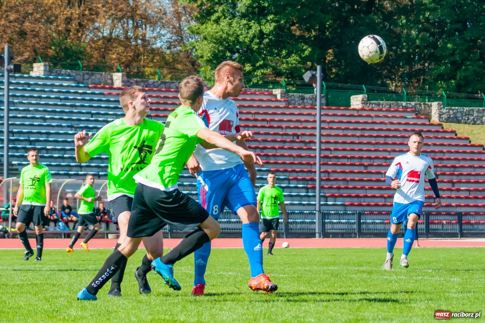 Zdjęcie w galerii na portalu naszraciborz.pl: LKS Tworków zdemolował Unię Racibórz [FOTO i WIDEO] wiadomości z regionu