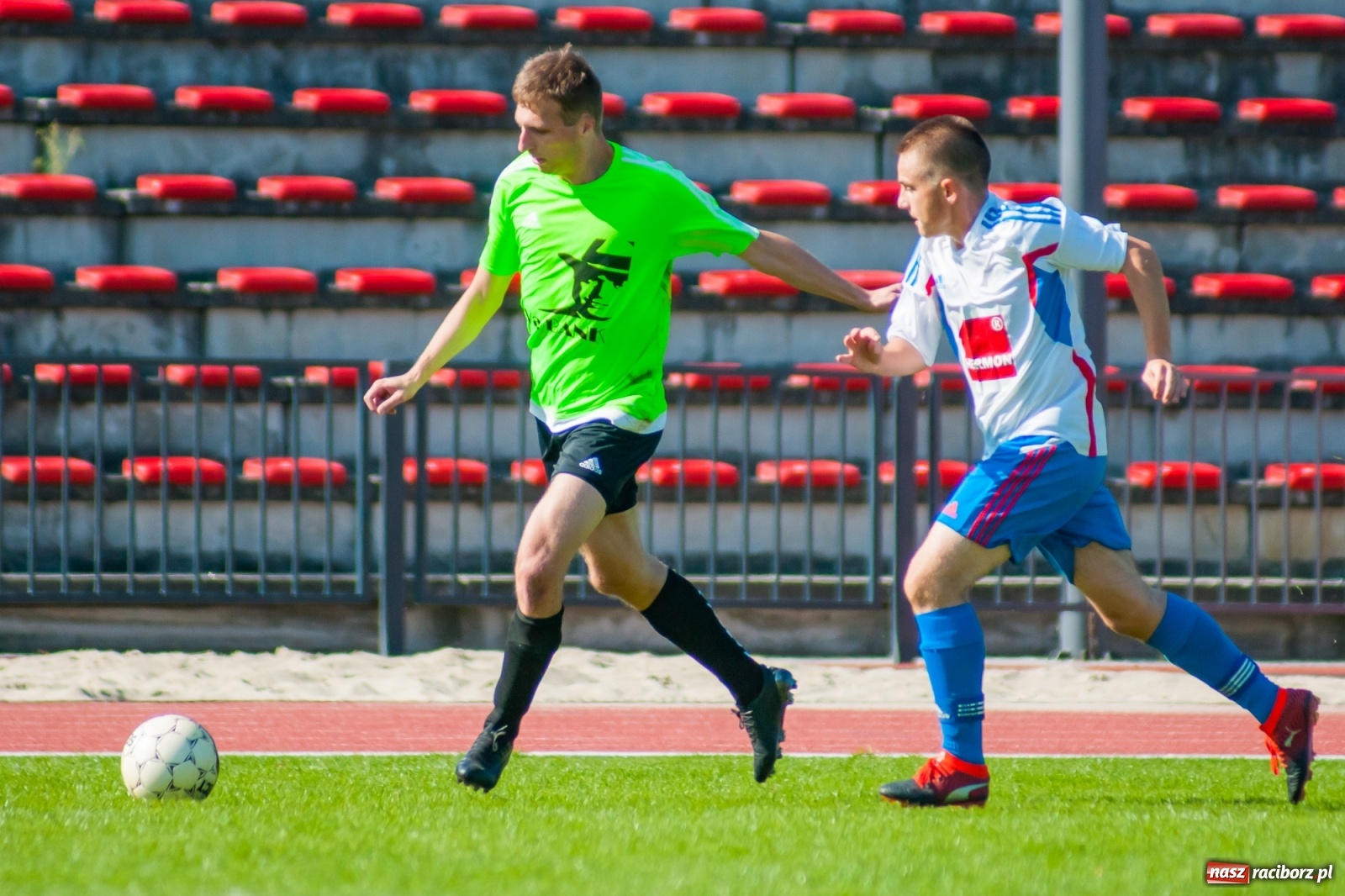 Zdjęcie w galerii na portalu naszraciborz.pl: LKS Tworków zdemolował Unię Racibórz [FOTO i WIDEO] wiadomości z regionu