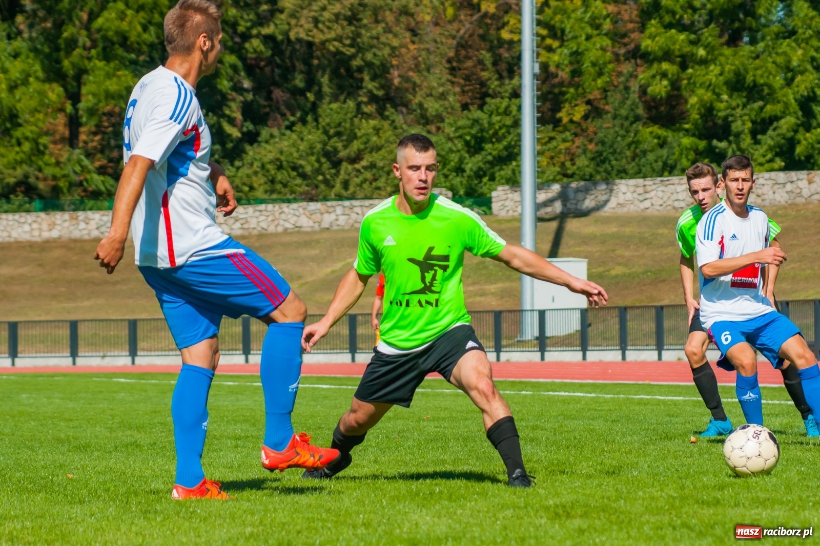 Zdjęcie w galerii na portalu naszraciborz.pl: LKS Tworków zdemolował Unię Racibórz [FOTO i WIDEO] wiadomości z regionu