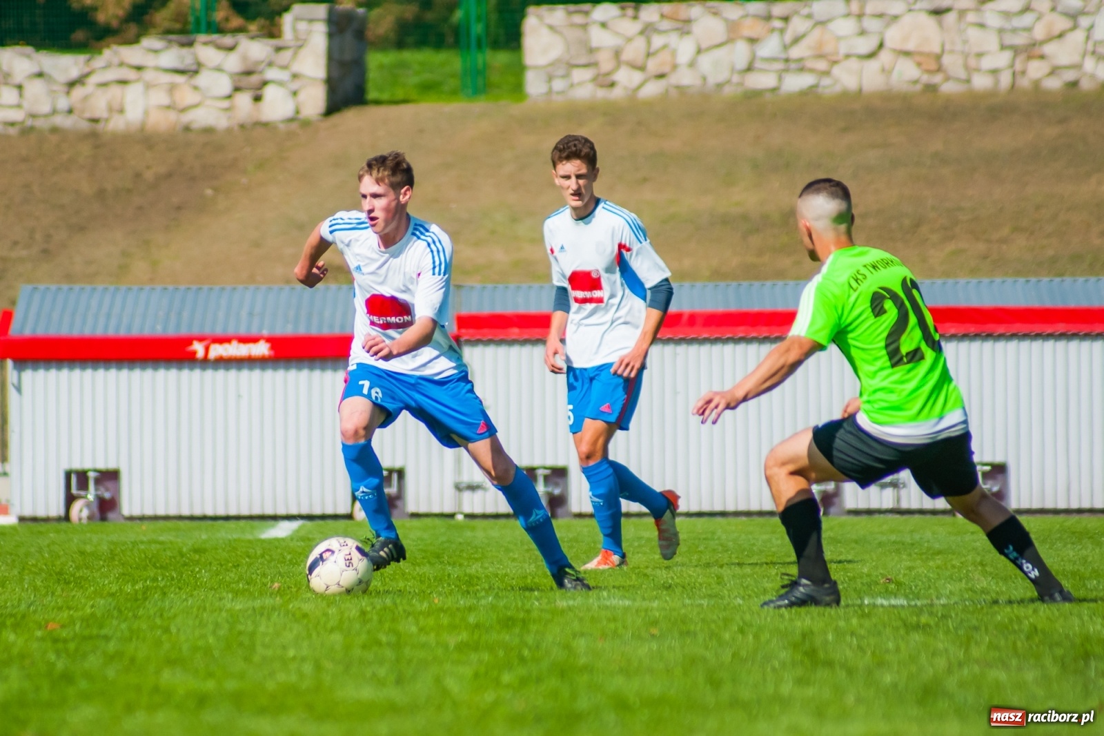 Zdjęcie w galerii na portalu naszraciborz.pl: LKS Tworków zdemolował Unię Racibórz [FOTO i WIDEO] wiadomości z regionu