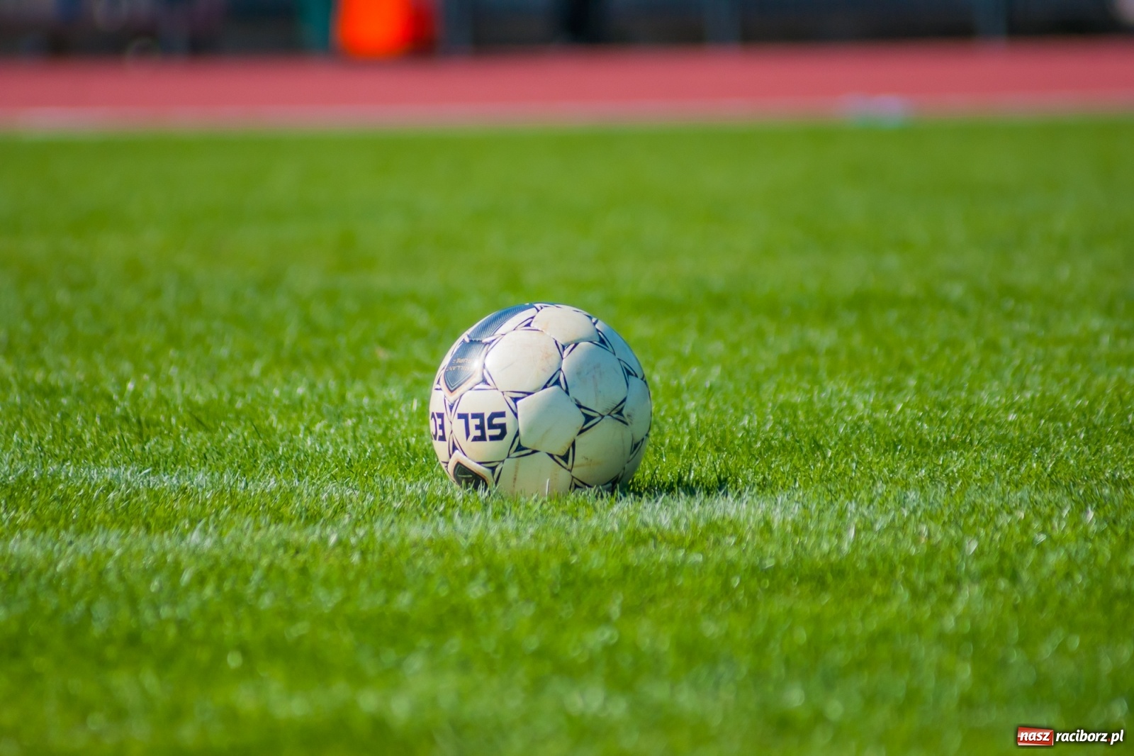 Zdjęcie w galerii na portalu naszraciborz.pl: LKS Tworków zdemolował Unię Racibórz [FOTO i WIDEO] wiadomości z regionu