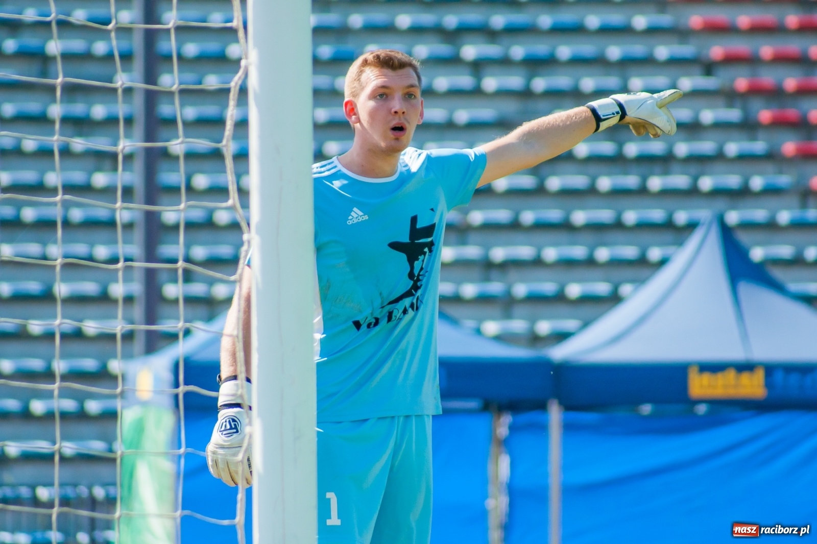 Zdjęcie w galerii na portalu naszraciborz.pl: LKS Tworków zdemolował Unię Racibórz [FOTO i WIDEO] wiadomości z regionu